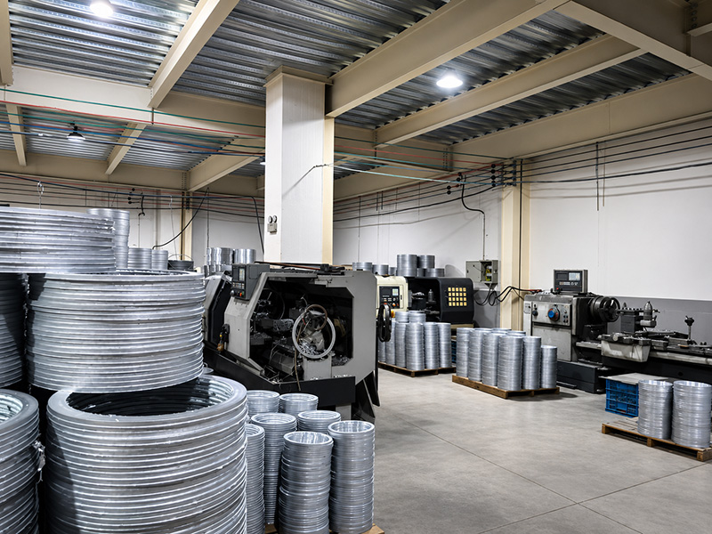 Aluminum turntable factory workshop