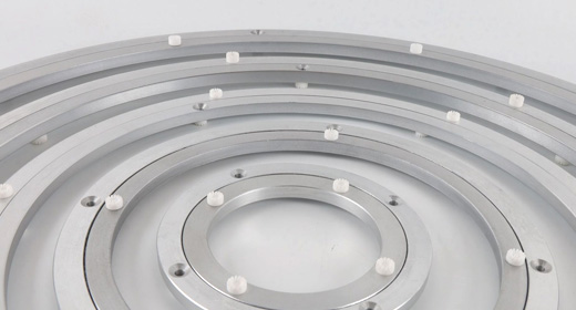 Large round table bearing turntable